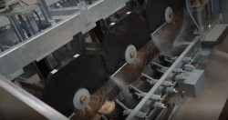 Thin veneer cutting machine Fast 31 with horizontal disc 1